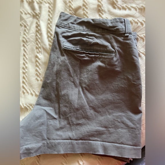 Old Navy Pixie Gray Shorts - Picture 5 of 5
